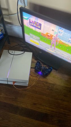 White ps4