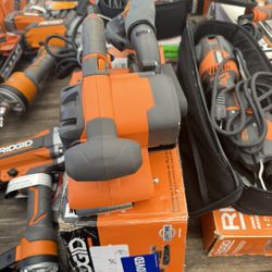 RIDGID 6.5 Amp Corded 3 in.W x 18 in.L Heavy-Duty Variable Speed Belt Sander with AIRGUARD Technology