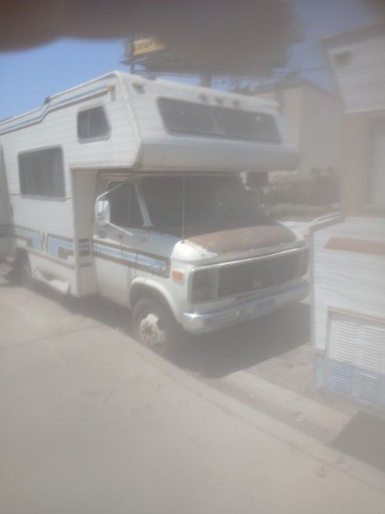 73 Chevy Minnie winnie