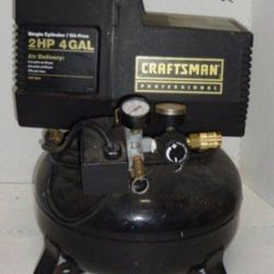 CRAFTSMAN 2HP 4 GALLON AIR COMPRESSOR - OIL FREE - WORKS PERFECTLY 