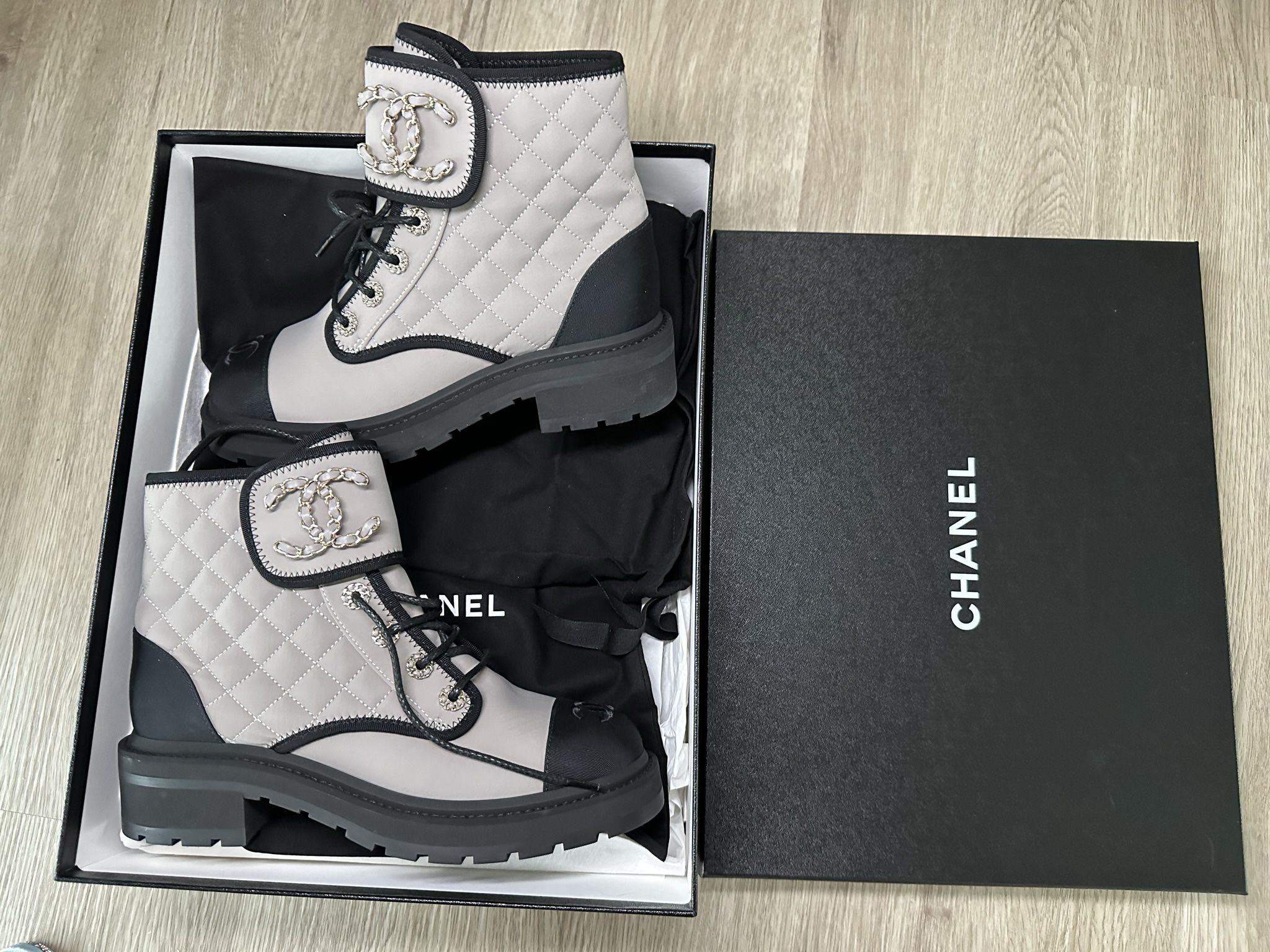 Chanel Boots 7.5-8