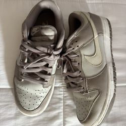 brown nude dunks