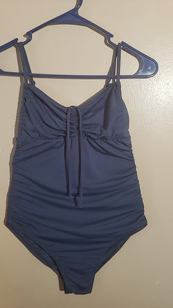 Title nine medium bathing suit