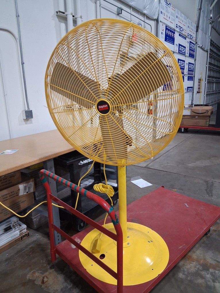Dayton Industrial Fan 24"