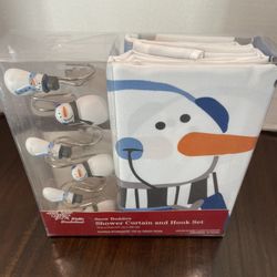 Snow Buddies shower curtain and hook set 70”x72” brand New 
