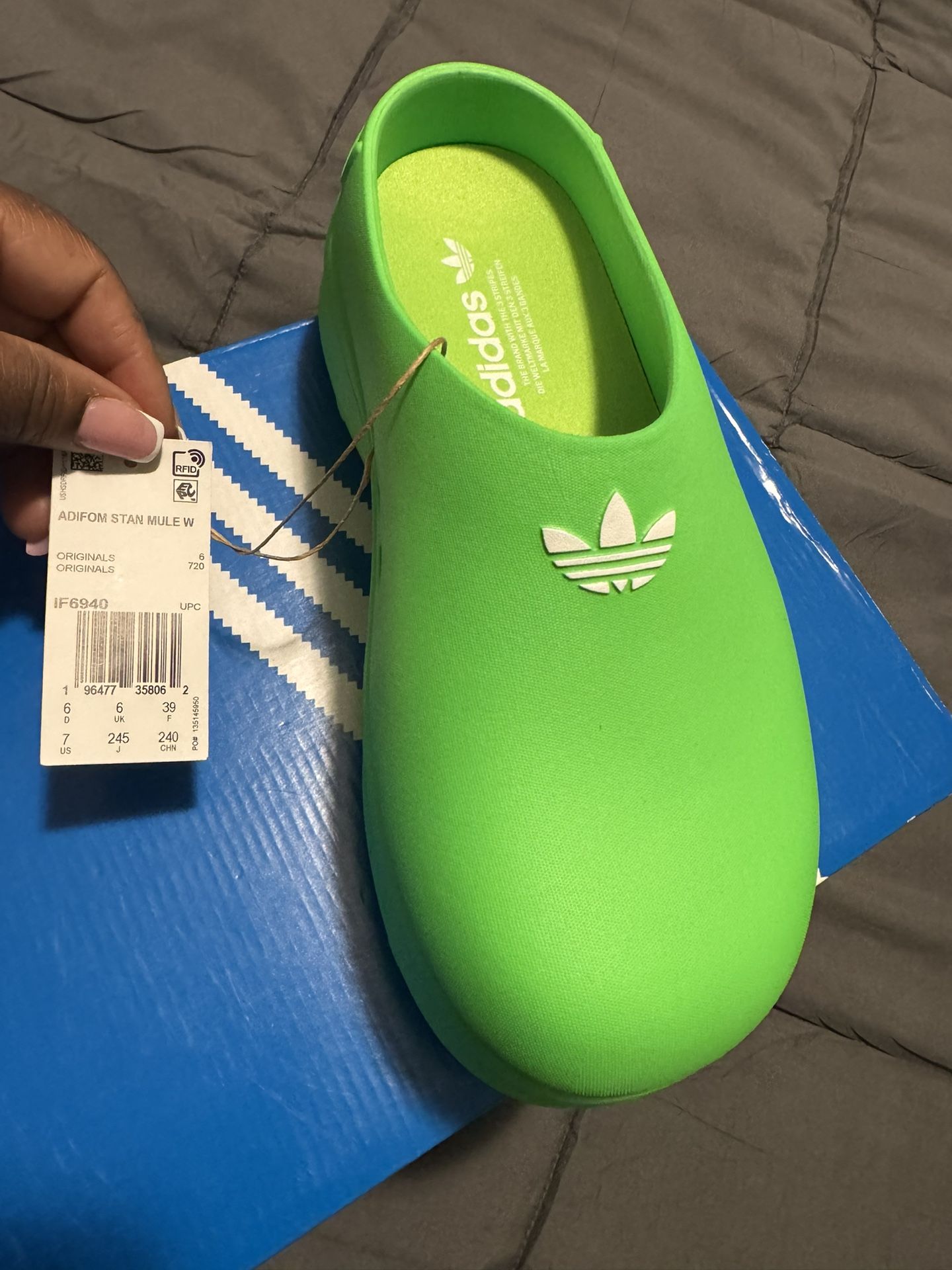 ADIFOM STAN MULE.... SIZE 7 RUNS BIG