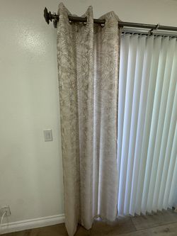 4 Panel Golden Leaf Curtains & 2 Adjustable Length Curtain Rods 
