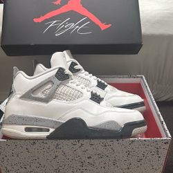 Air Jordan 4 Retro ‘White Cement' 2025