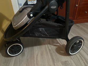 Graco stroller