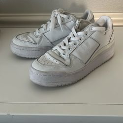 Adidas Originals Forum Bold Classic White leather sneakers- Size 7