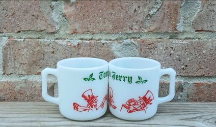 Vintage Hazel Atlas Christmas Cheer Tom & Jerry Milkglass Mugs