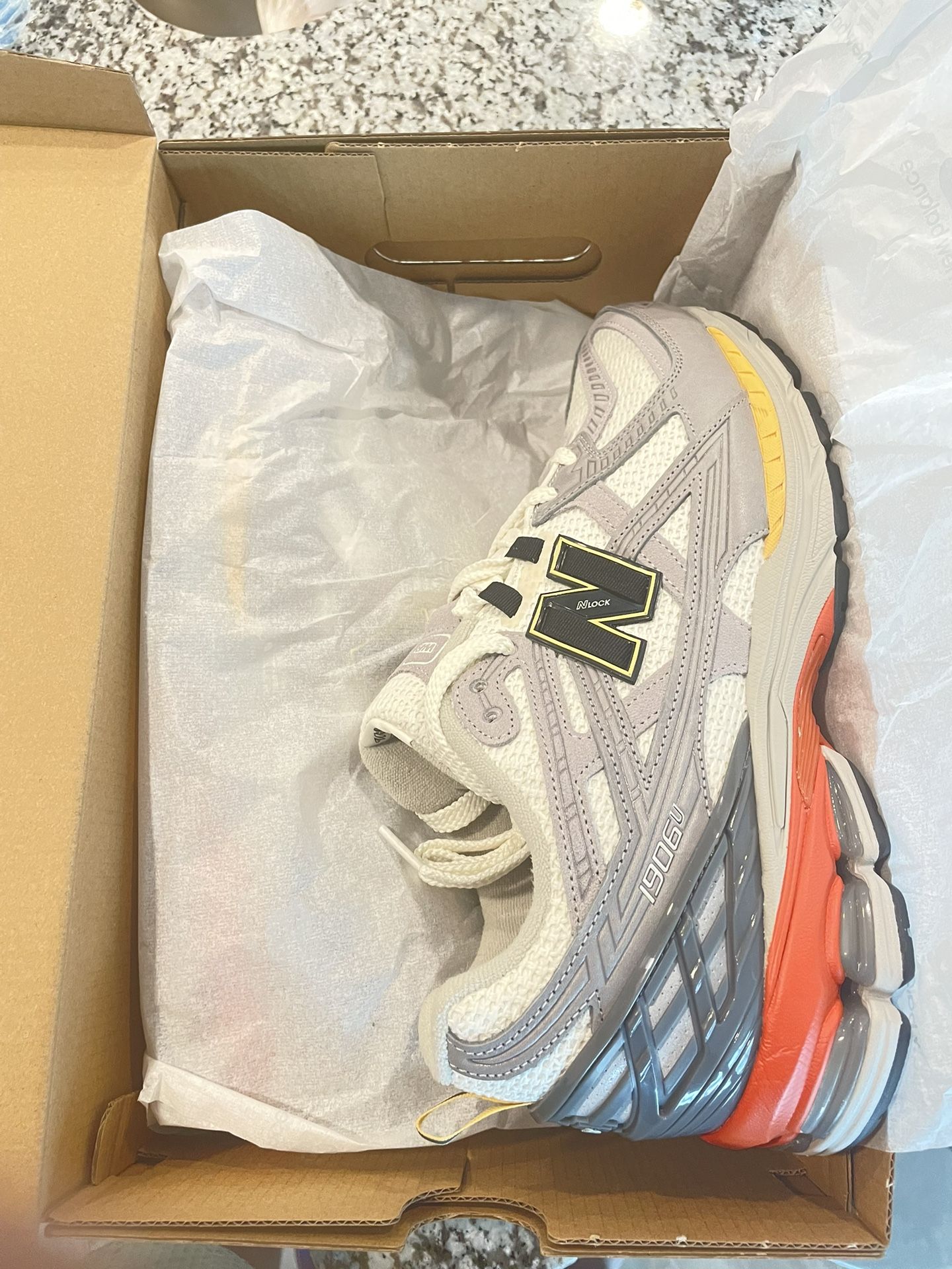 NEW BALANCE THE WHITAKER GROUP X 1906U SHADOW GREY