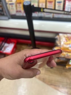 iPhone XR UNLOCKED