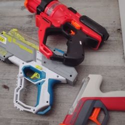 Nerf Guns 