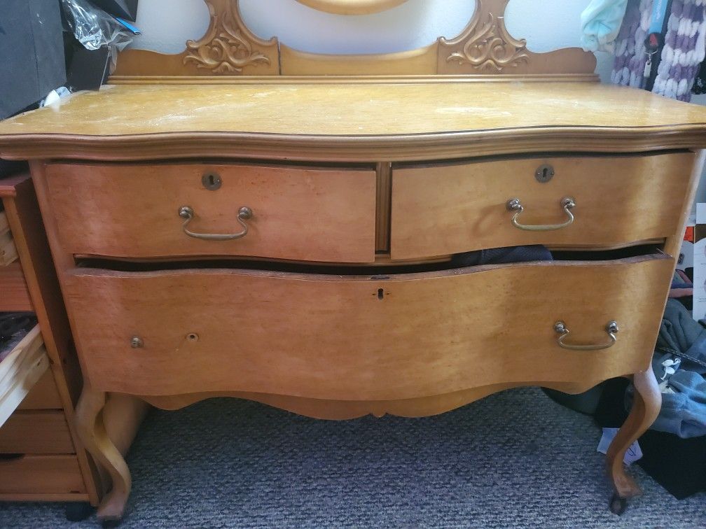One Vintage Vanity