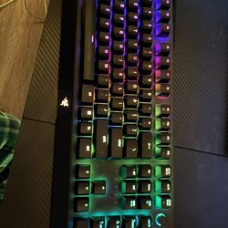 Black widow Razer