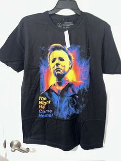 Brand New Men’s Size Large Micheal Myers Halloween Tshirt $18