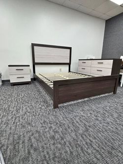 BRAND NEW MODERN 4-PIECE BEDROOM SET (BED, NIGHTSTAND, DRESSER & MIRROR) AVAILABLE IN KING & QUEEN