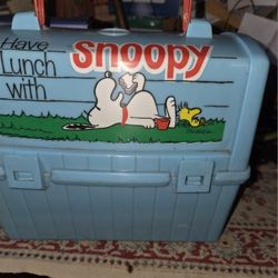 Vintage 1968 Peanuts "Have Lunch With Snoopy" Plastic Dome Top Lunch Box Thermos