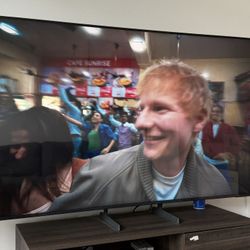 Samsung 65in TV Crystal UHD 4K
