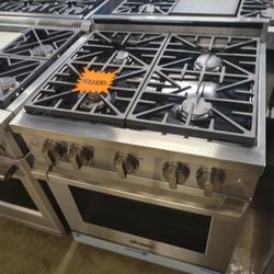 DACOR 30 INCH WIDE PROFESSIONAL STYLE GAS RANGE 