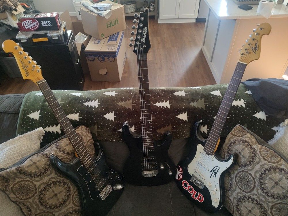 Guitars Ibanez and Washburns