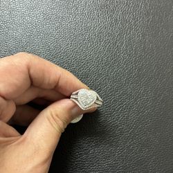 925 Sterling Silver heart Ring.