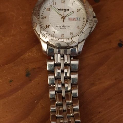 Reloj wrangler geneva a126 hot sale