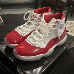 Jordan 11 Cherry Red- 2022