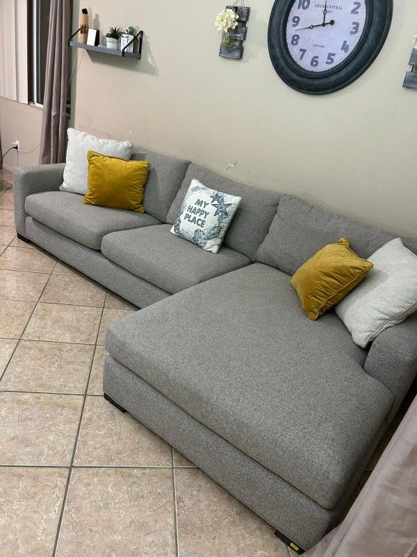 Beautiful Grey Sectional Couch From McCreary Modern LIKE NEW