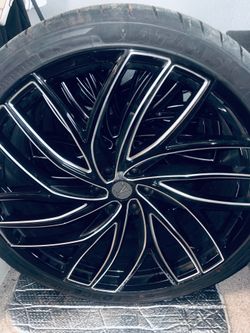 4 Velocity 26’’ Rims