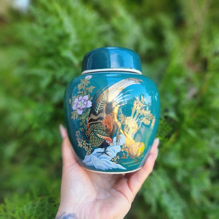 VNTG GINGER JAR