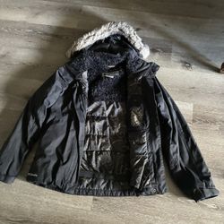 Columbia woman ‘s jacket
