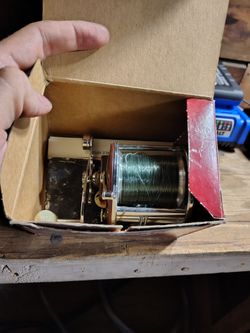 Vintage Pen Reel