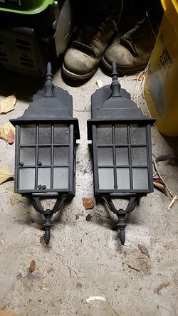 Exterior house lights