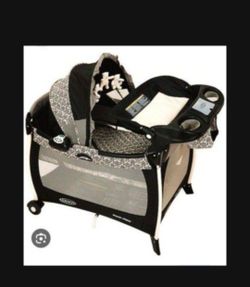 Elegant Baby Bassinet/ Portable Easy On To Go