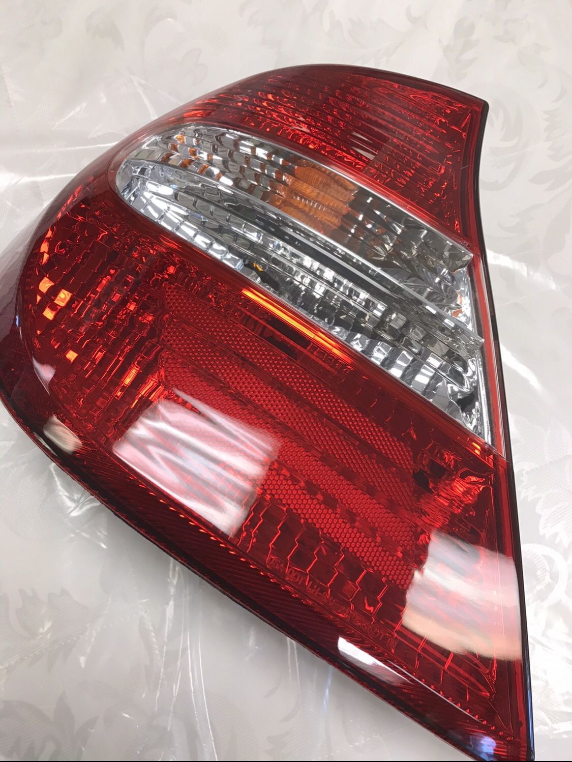 Tail Light Assembly -- Rear Left; Drivers Side for Toyota Camry 2002