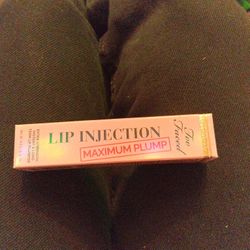 Lip Injection 