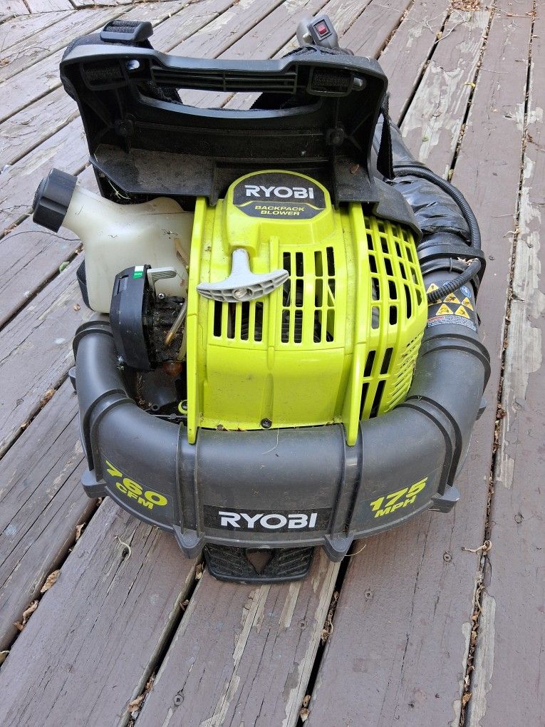Ryobi 175 MpH 760 CFM Gas Backpack Blower