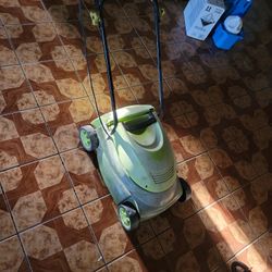 Sun Joe Electric Lawn Mower