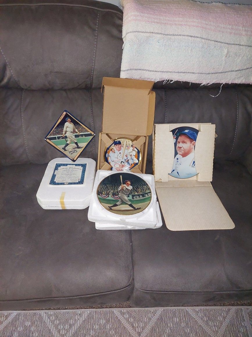 Babe Ruth collectible place 4 of them certifications authenticity limited edition