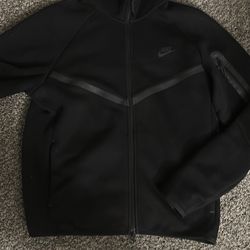 Nike Tech 