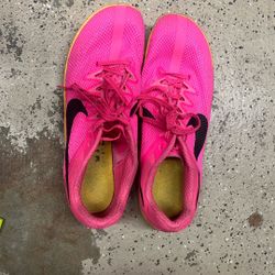 Nike Rival Distance
