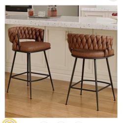 4 High Chairs 