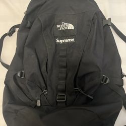 Supreme The North Face Expedition Backpack