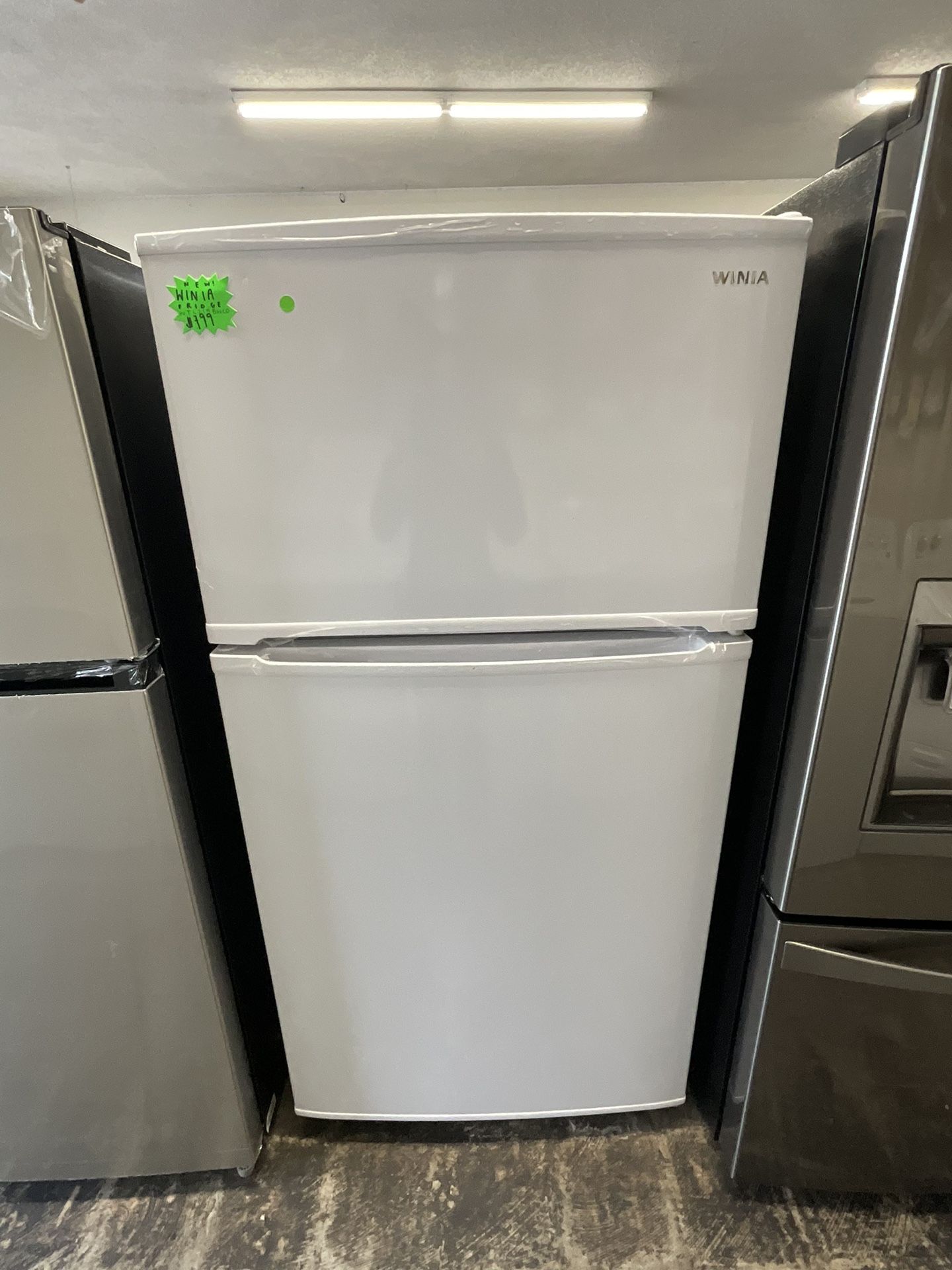 NEW WINIA FRIDGE