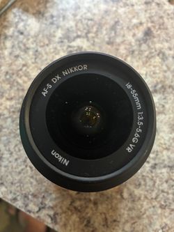 Nikon AF-S DX Nikkor 18-55mm f/3.5-5.6G VR Lens