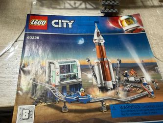 LEGO City Deep Space Rocket 60228