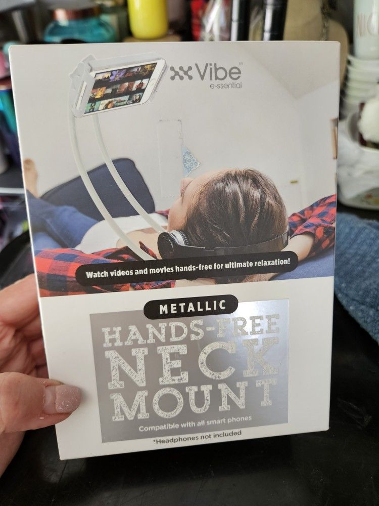 Hands Free Neck Mount Phone Holder. New