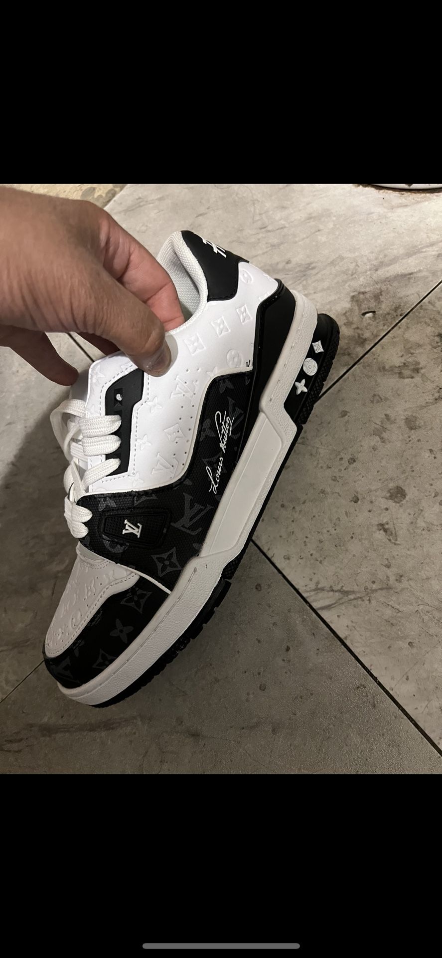 Louis Vuitton Men’s Shoes